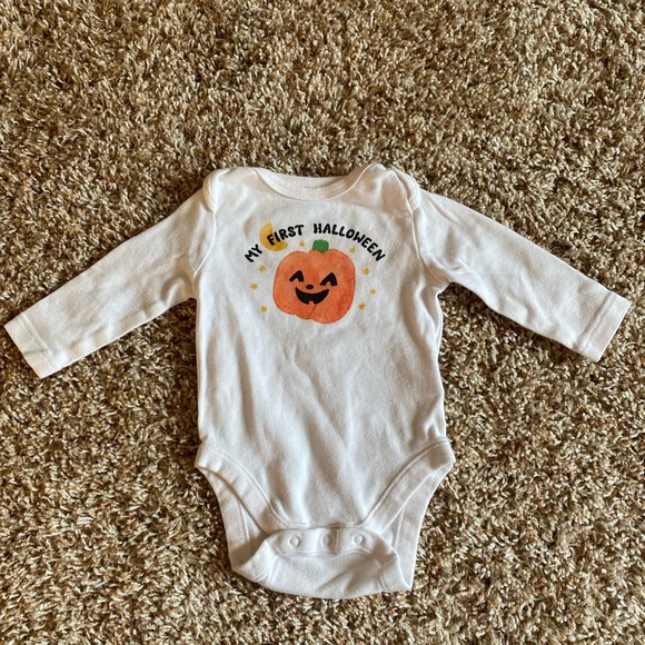 Halloween baby clothes 0-3m and hat - Picture 6 of 7